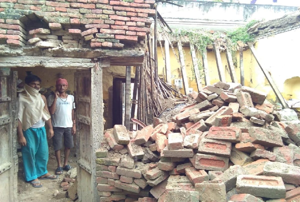 Fast rain in Meerut, and child's death in house wreckage