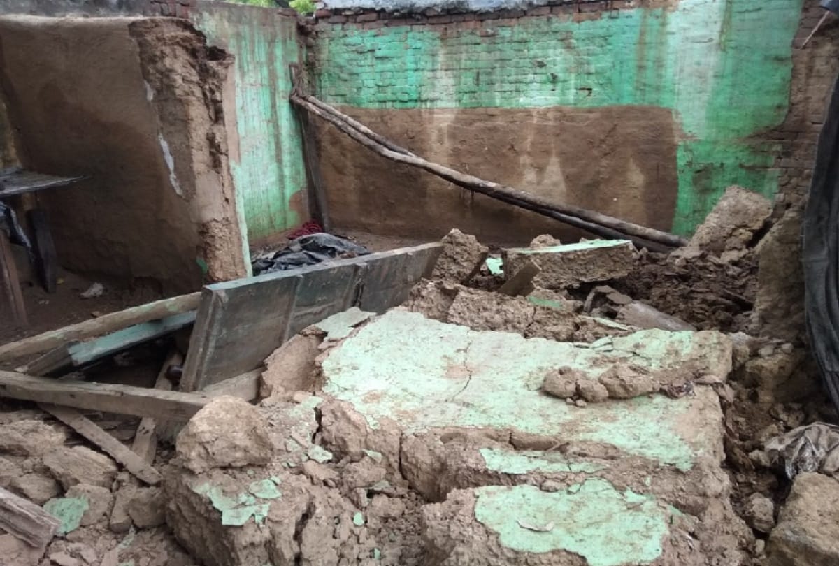Fast rain in Meerut, and child's death in house wreckage