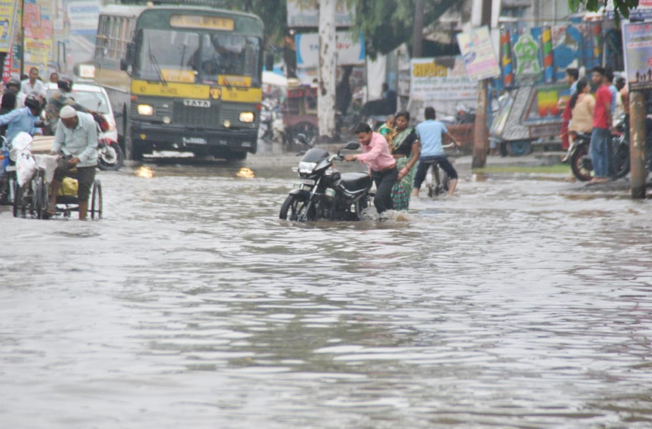 this place of meerut becomes like venice of itly pictures will tell you everything