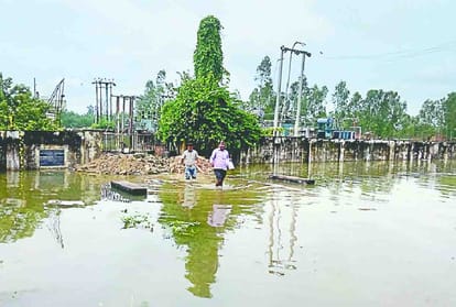 number of flood affected villages of unnao district reached 104