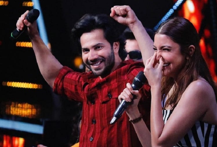 Anushka Sharma and Varun Dhawan spotted Indian Idol 10 set for promotion Sui Dhaaga film