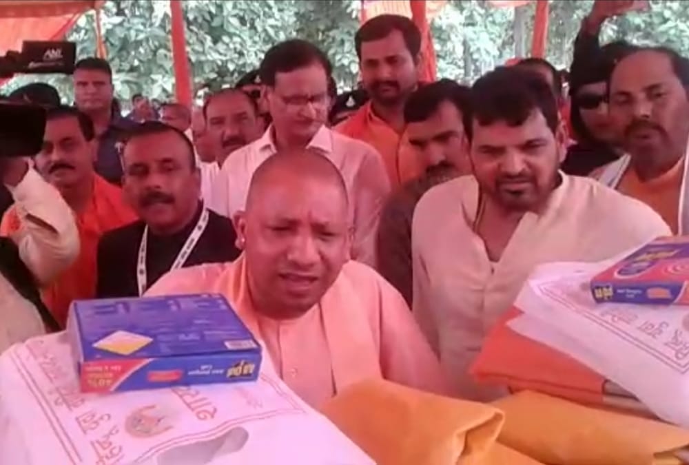 Uttar Pradesh government is dedicated to help of flood victims says yogi adityanath.