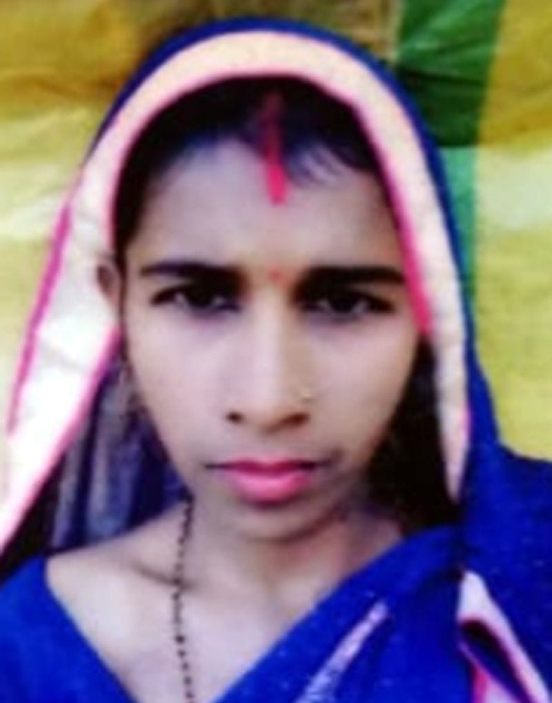 बाढ़ प्रभावित क्षेत्र में बुखार से पीड़ित महिला की मौत