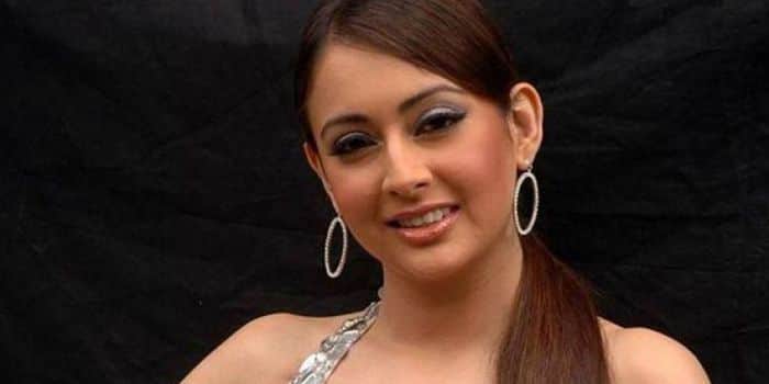 preeti jhangiani and her seven years old son threatend