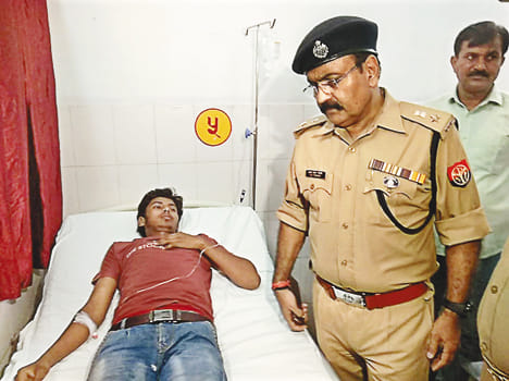 Police shoot at 25 Ethereal shootout in Etawah
