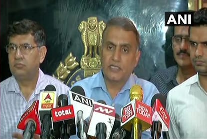 Delhi police arrested two terrorists near Red Fort