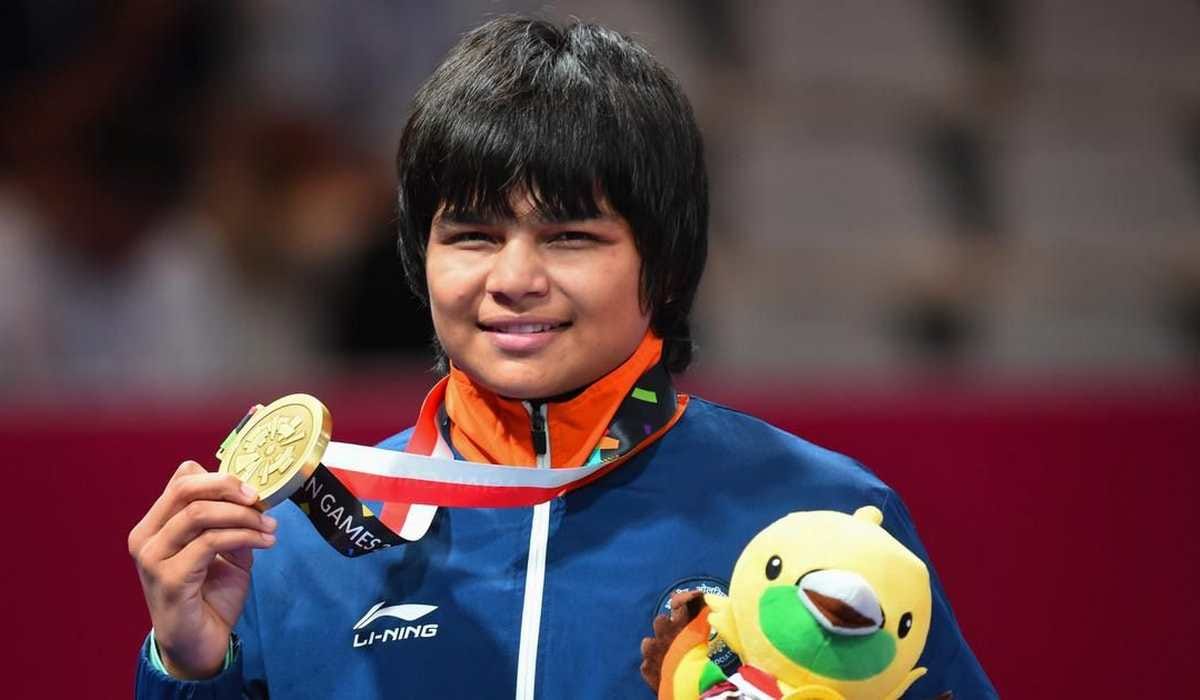wrestler Divya Kakran dream to become a police officer in this district of UP