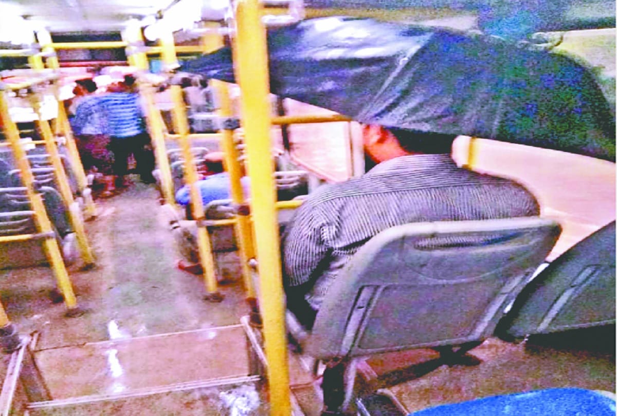 delhi DTC buses condition very bad