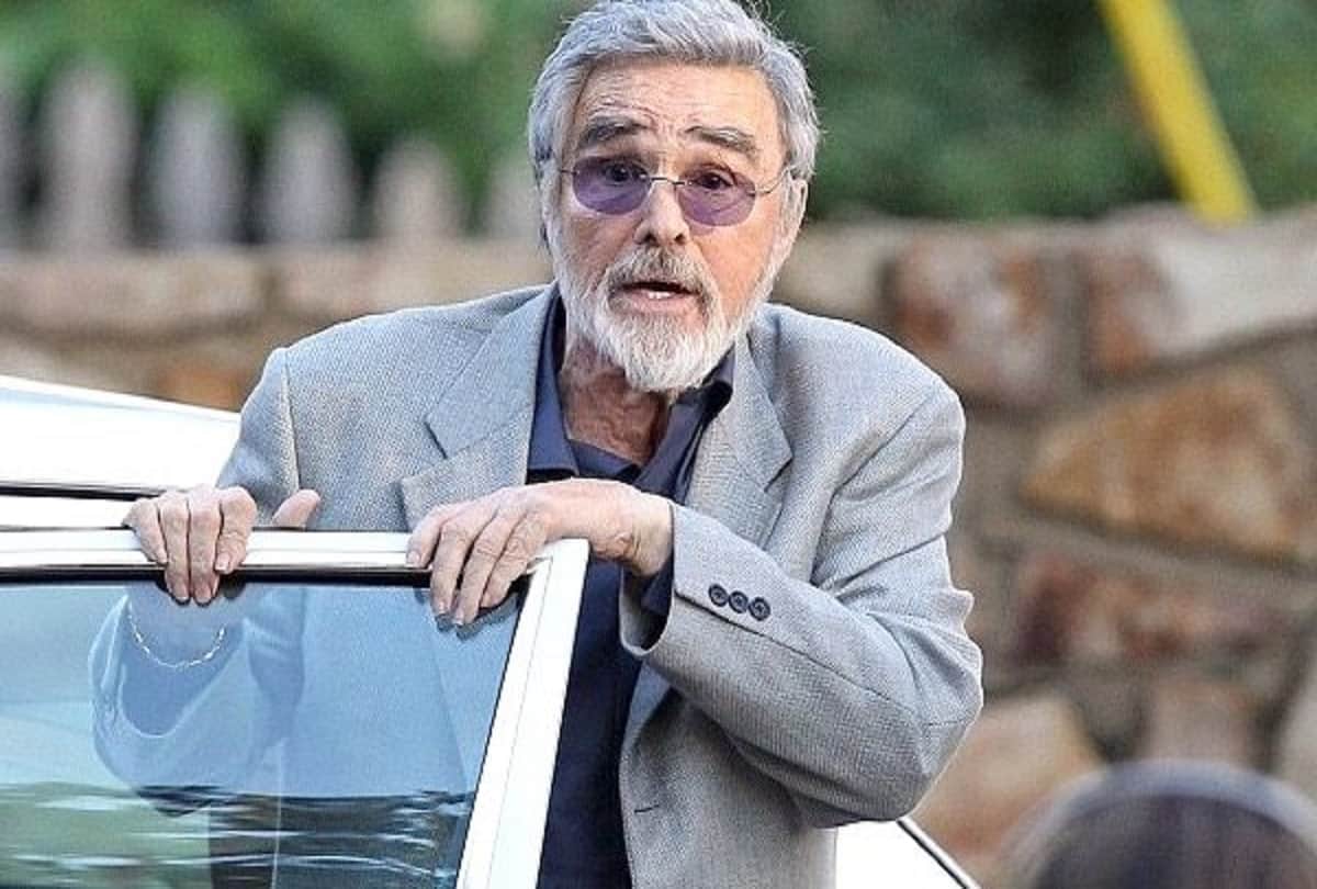 Hollywood superstar Burt Reynolds dies in florida