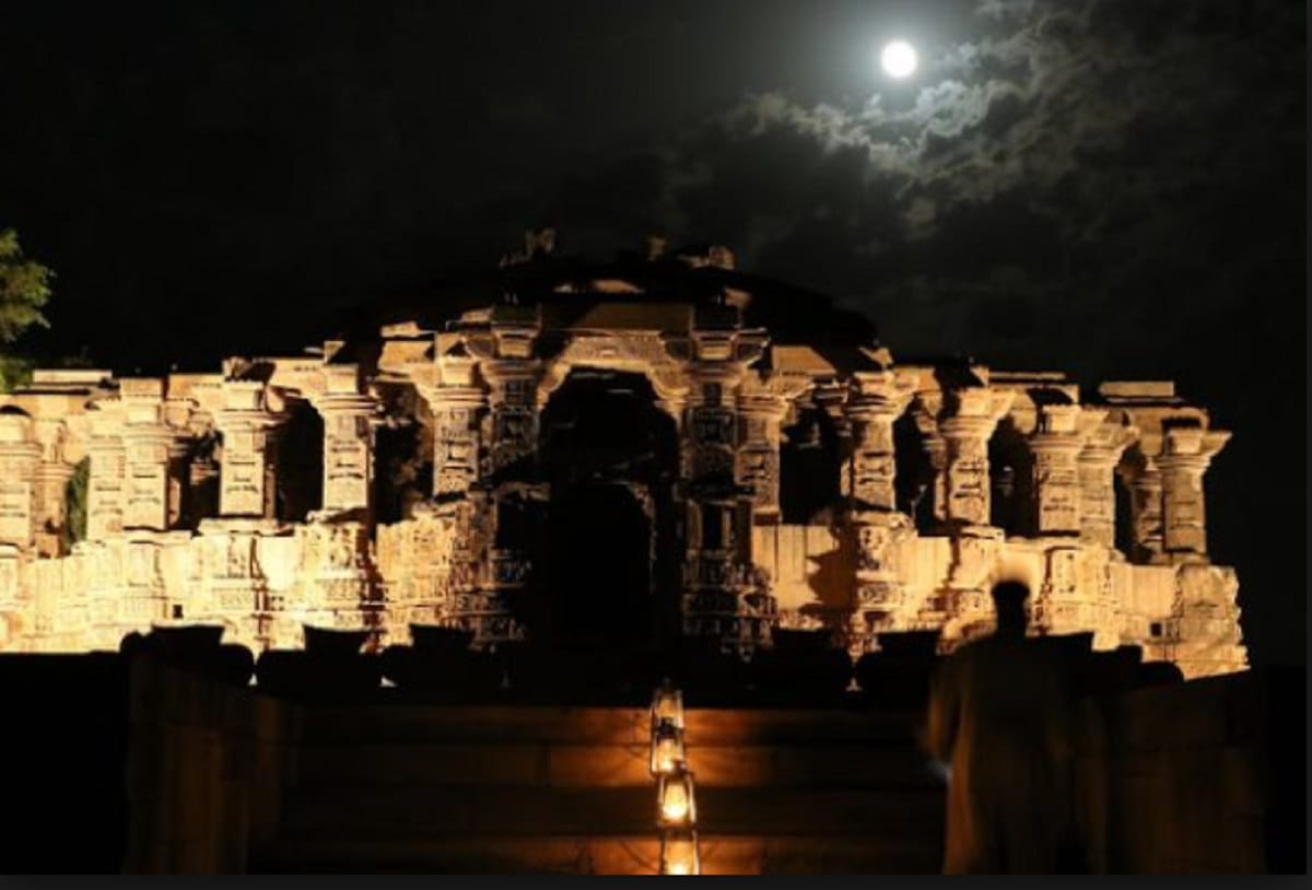 India's 10 place where entry in night is not allowed