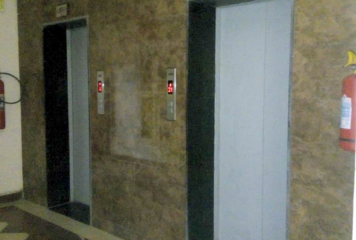 Know what should you do if you get stuck in an elevator