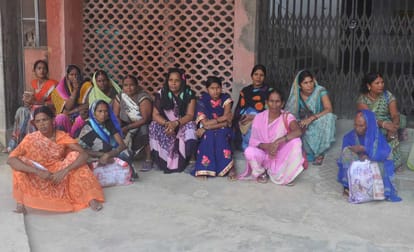 Medical employees gate lock of women hospital in mau