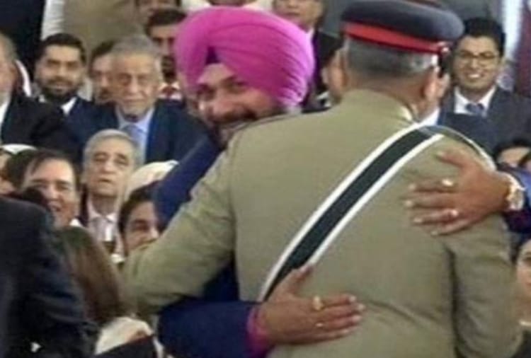 Pakistan, Navjot Sidhu, Kartarpur Border, Gurdwara Darbar Sahib Kartarpur History