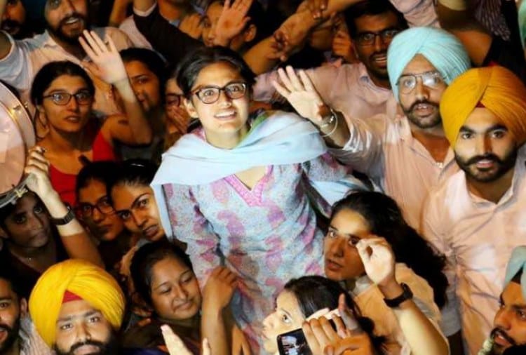 Punjab University Student Council First Woman President Kanupriya Against RSS