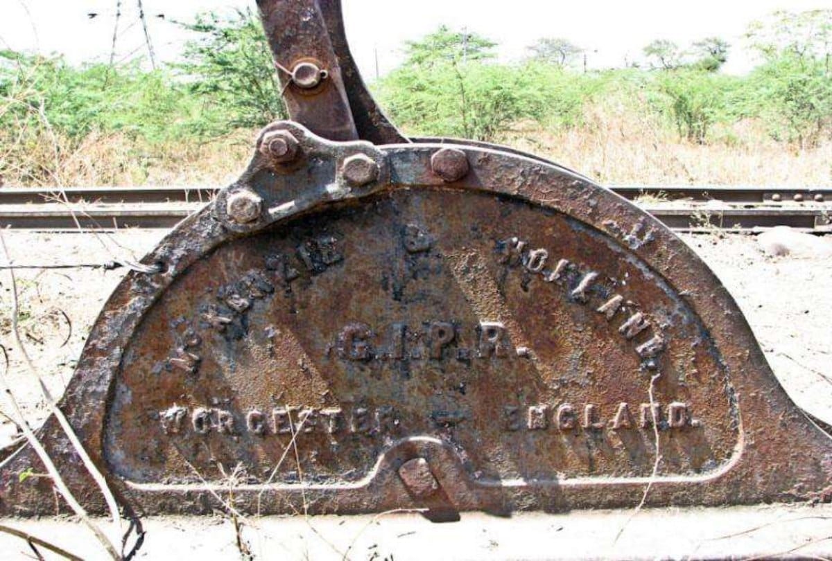 Railway track still under british government in Maharashtra