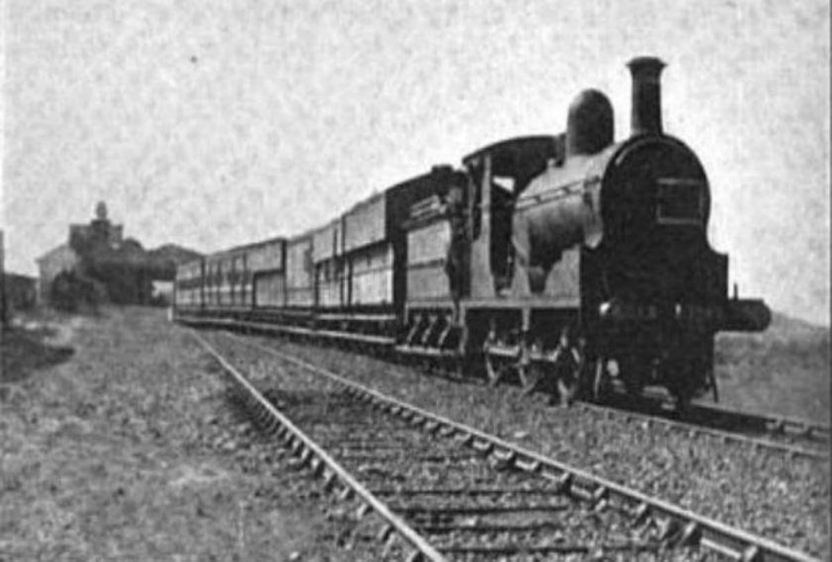 Railway track still under british government in Maharashtra