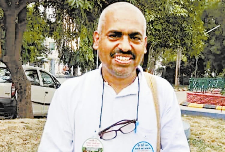 story of acharya chandra bhushan tiwari
