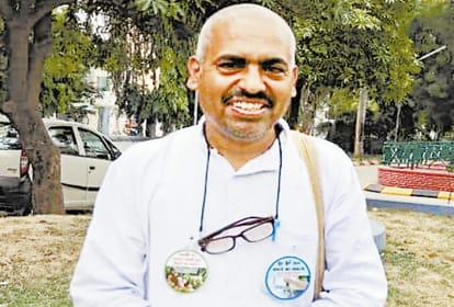 story of acharya chandra bhushan tiwari