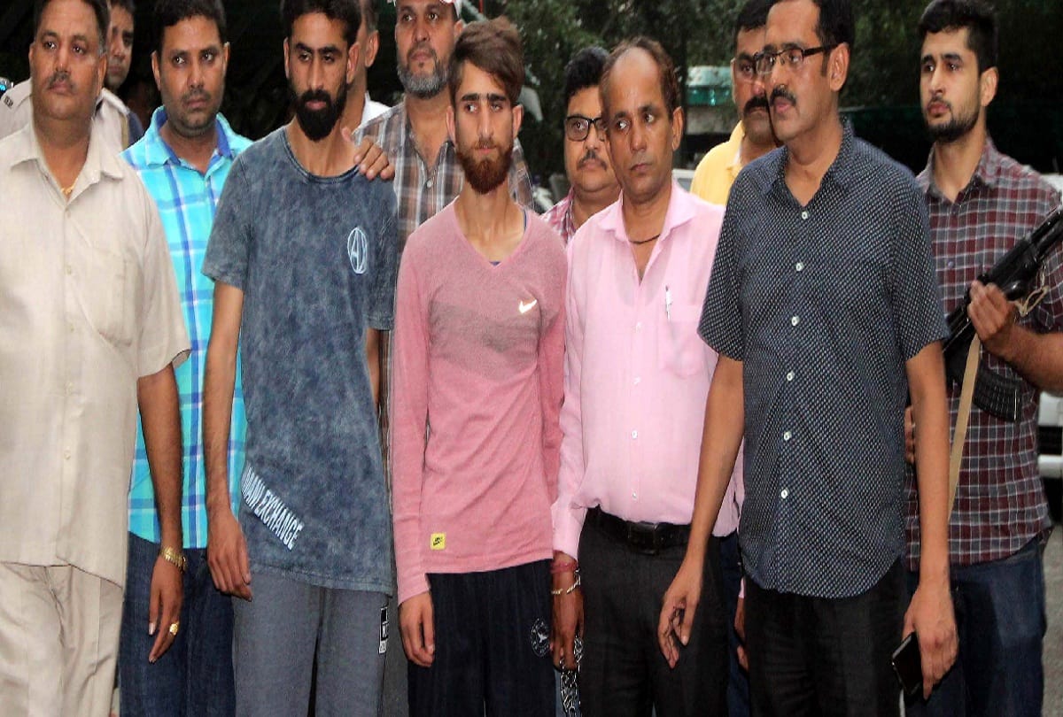 ISJK terrorists talk to BBM group big revealed in Inquiries