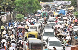 Claims of 'flower proof arrangement' dhadaram, all-round jam