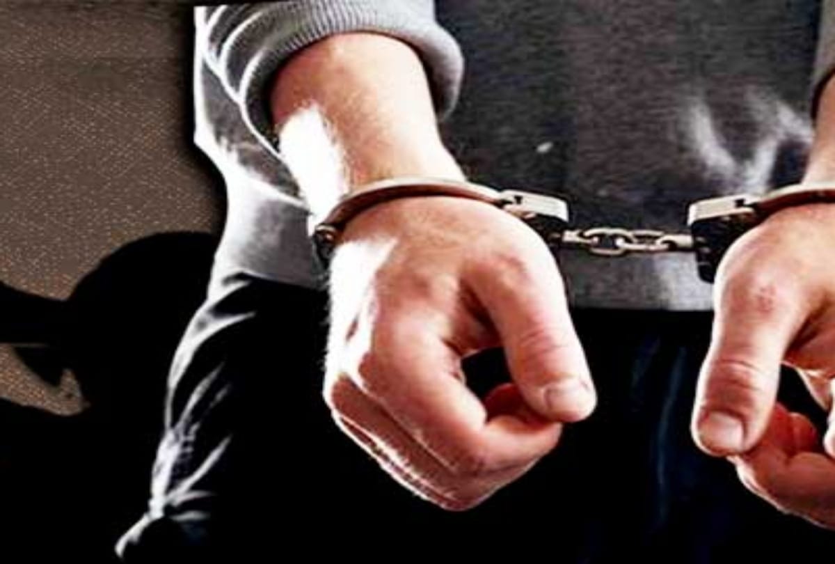 Teacher told a engineering student is her ancestral husband