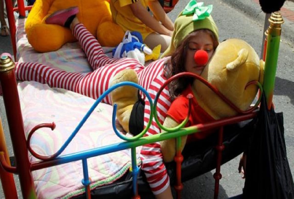 The people here are the most lazy, celebrating on the road, 'World Laziness  Day'