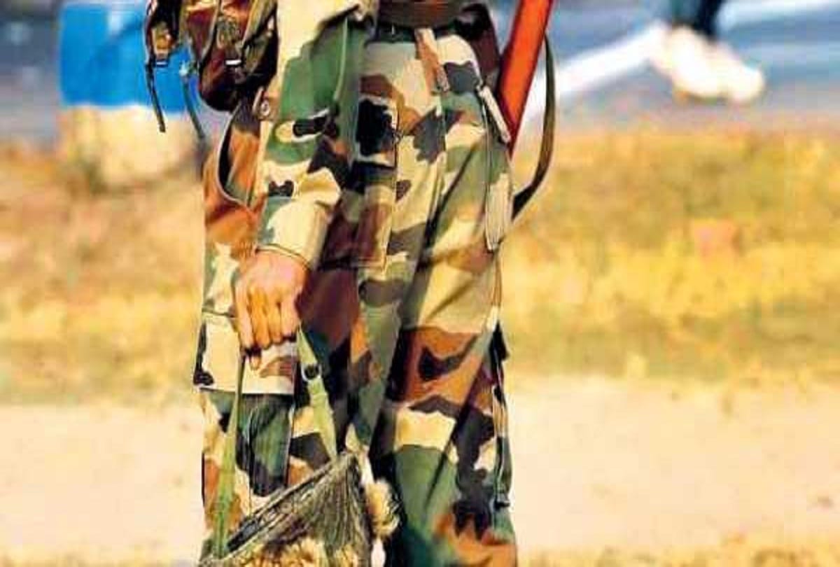 23 fake identities of security forces hold in joint checking in mathura