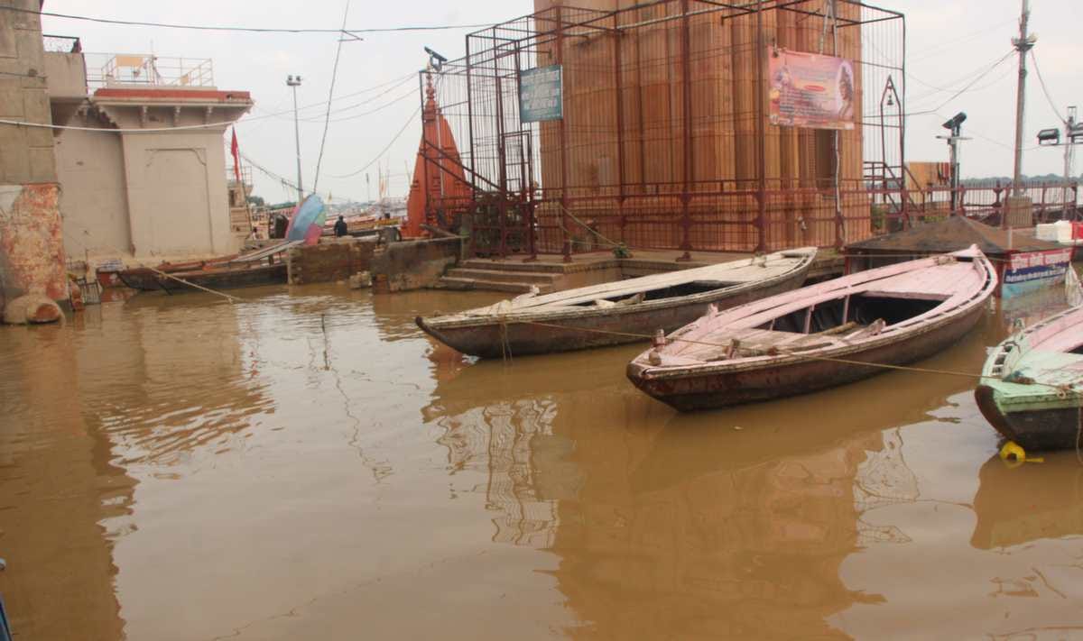 Varanasi ganga water level increase very fast