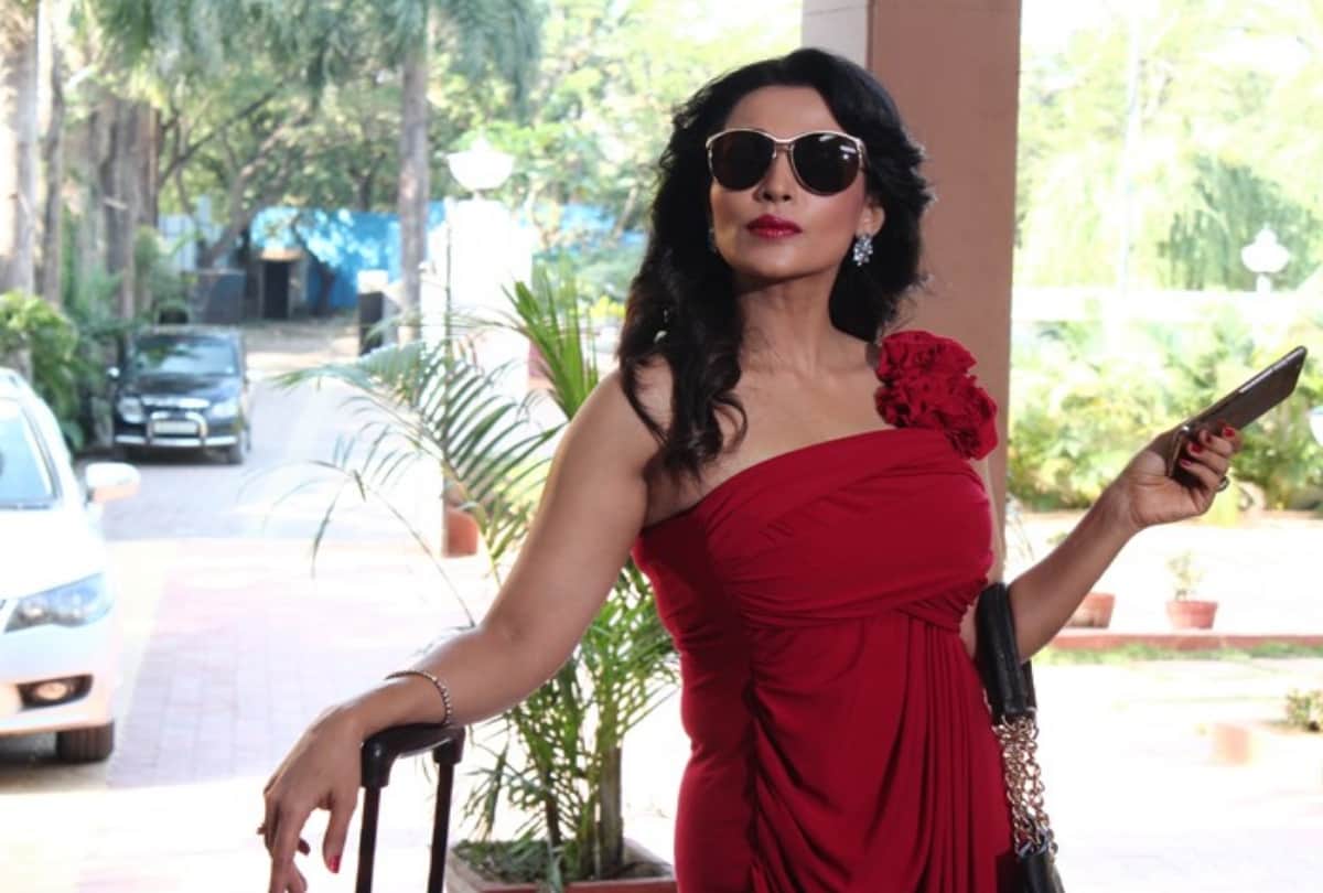 stree film flora saini playing role the ghost and rajkummar rao