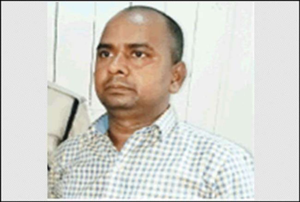 A man fraud with many people and make big house