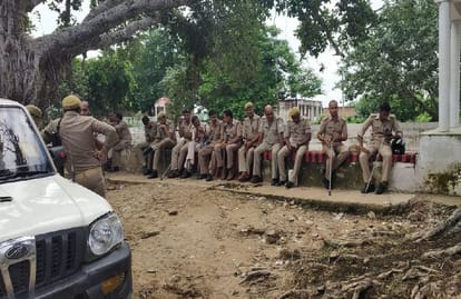 Police stopped savarna maha panchayat over SC ST Act issue