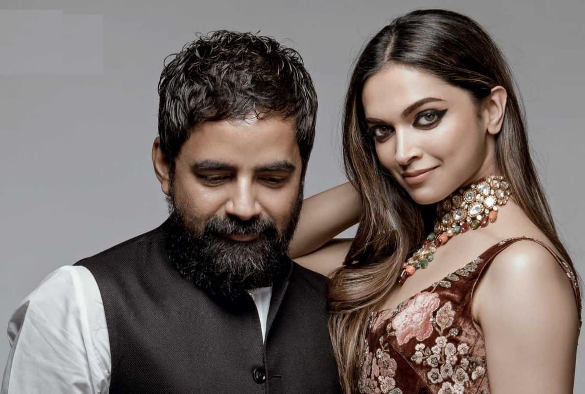 fashion designer Sabyasachi Mukherjee is obsessed with this body part of women