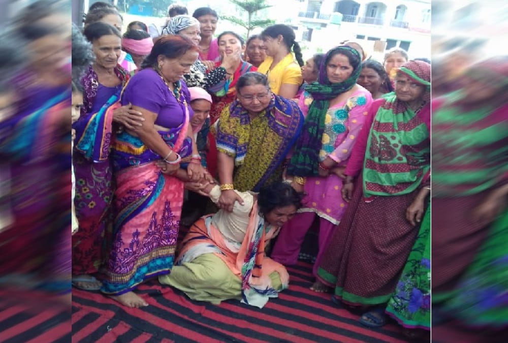 Congress leader Shot himself by gun and say last wish funeral by his friends