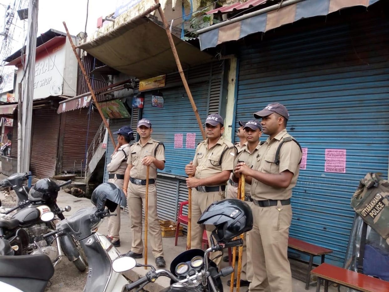 Congress worker hooliganism in bharat bandh