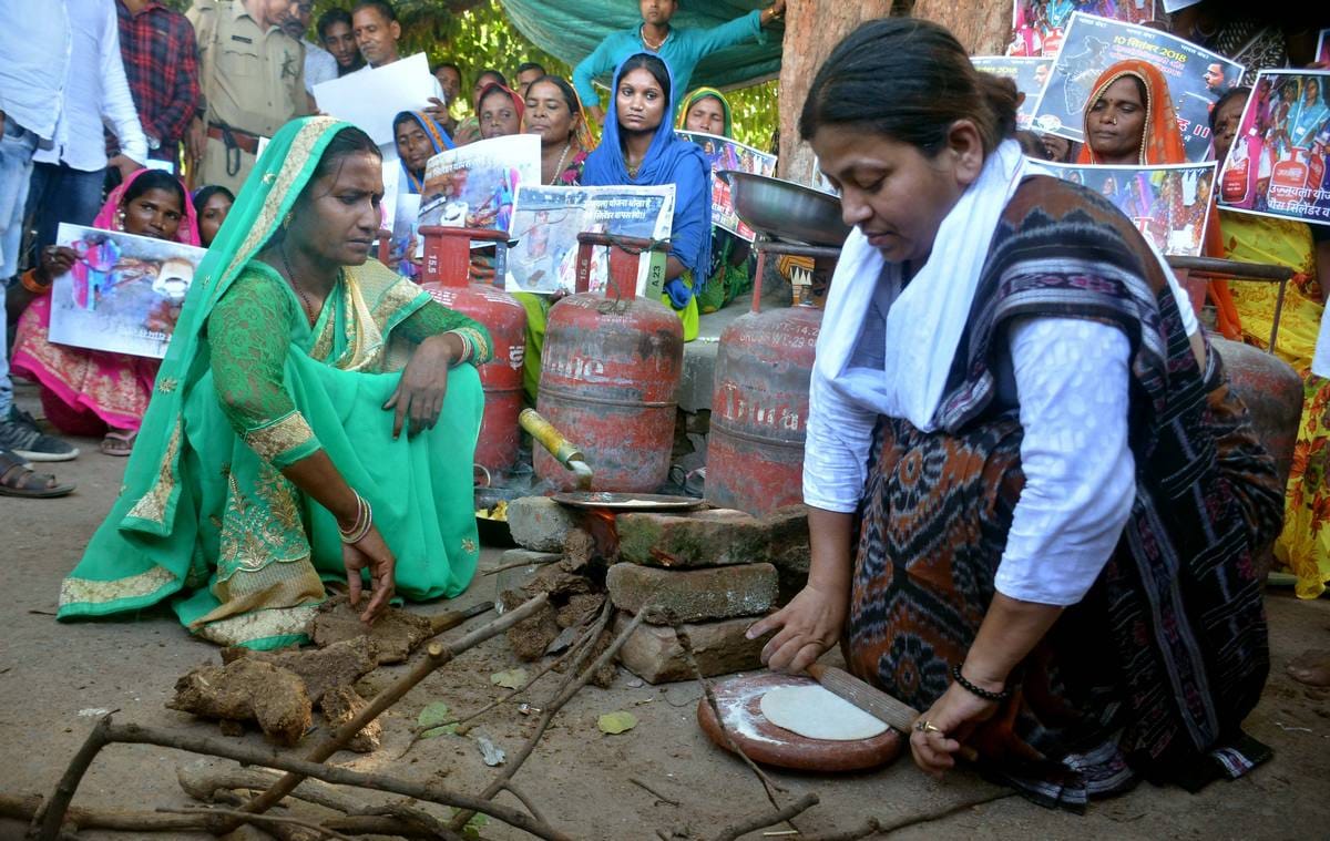 Congress bharat band in purvanchal see photos