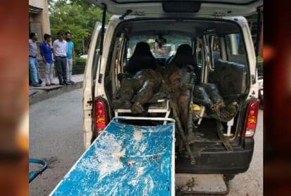 Delhi Govt orders probe after five labourers died yesterday while cleaning a sewer