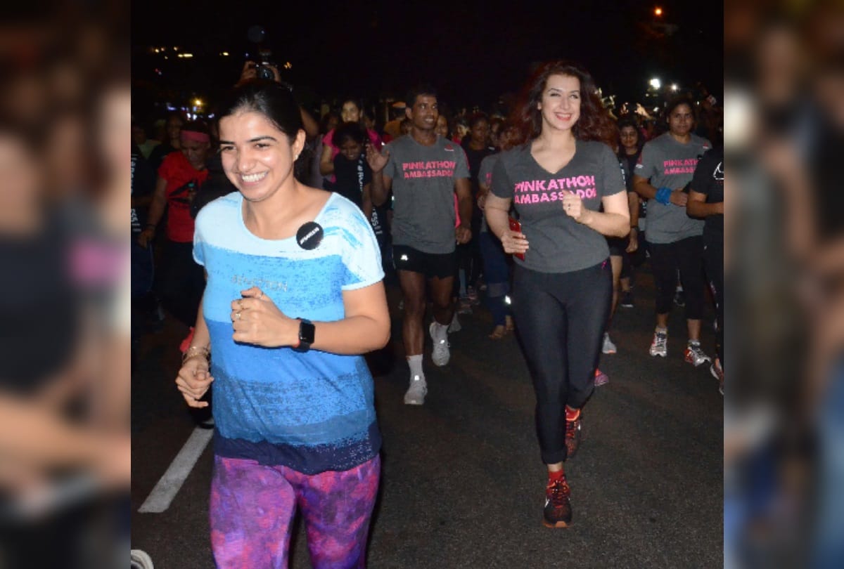 delhi police organise fearless run on delhi roads at midnight hundreds of girls participate photos