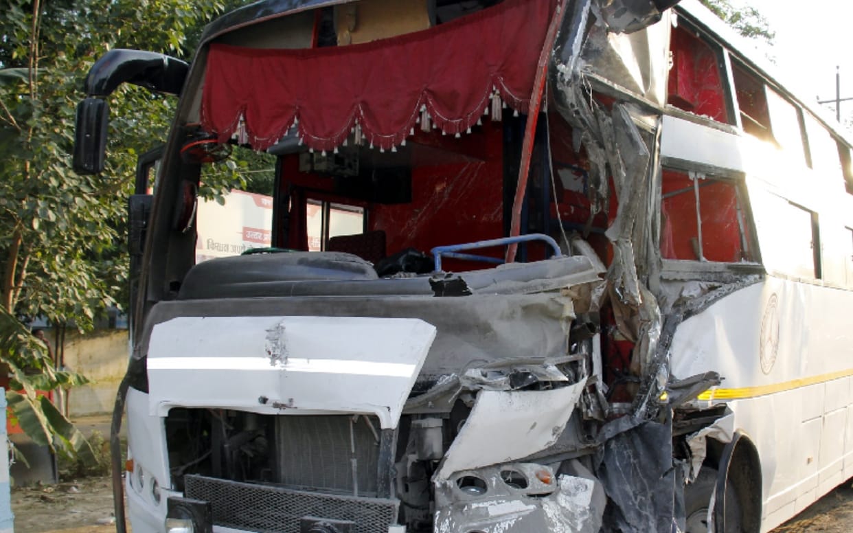bus and tractor trolley accident sevral pilgrims from Nepal got injured