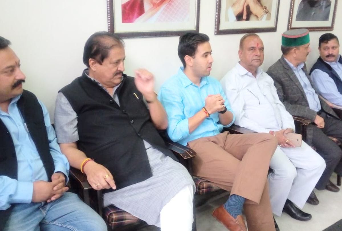 Himachal Congress Bharat Bandh Protest over fuel price hike Chakka Jam At Shimla