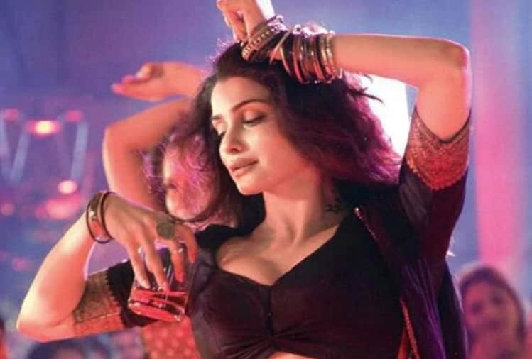 Birthday special Ek Villain creative team asked Prachi Desai to pad up her breasts
