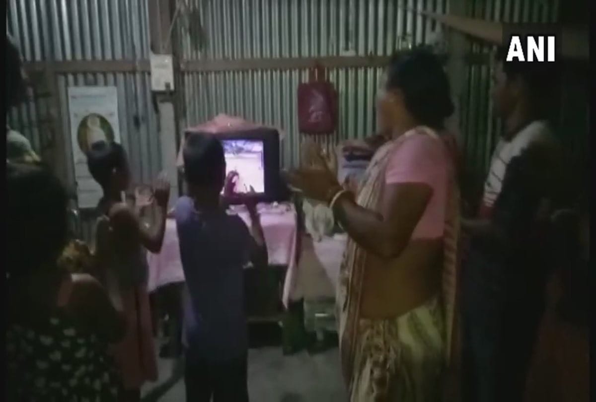 Asiad medalist Swapna Barman mother victim of chain snatching incident in Jalpaiguri