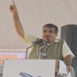 केंद्रीय मंत्री नितिन गडकरी और मुख्यमंत्री योगी आदित्यनाथ
