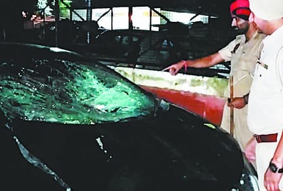 Brother and sister dies in road accident in Mohali