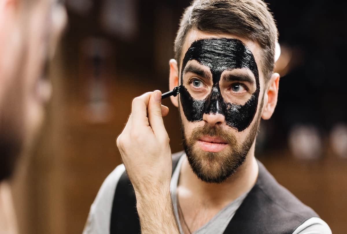 Tips to make charcoal mask at home that will brighten your skin