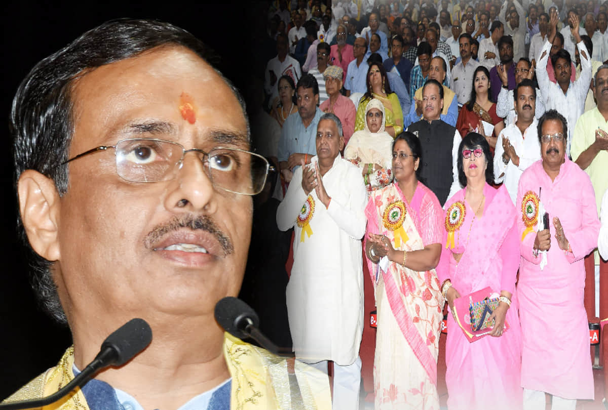 deputy chief minister dinesh sharma in kanpur