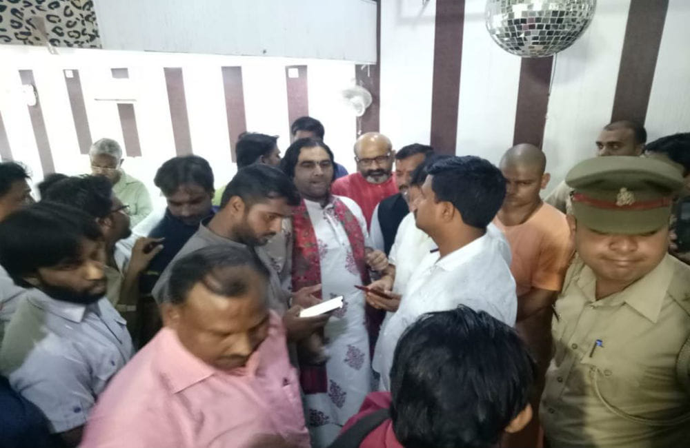 police detained Devaki Nandan Thakur before meeting over sc st act issue