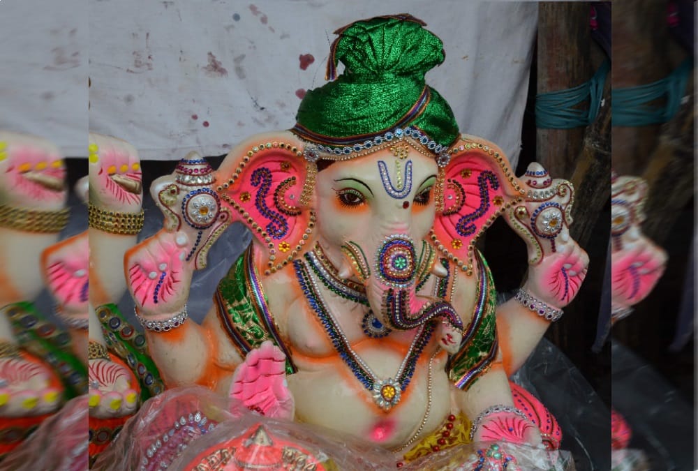 Ganesh Chaturthi 2019: Purchase Idol According to Zodiac sign and food for Fortune
