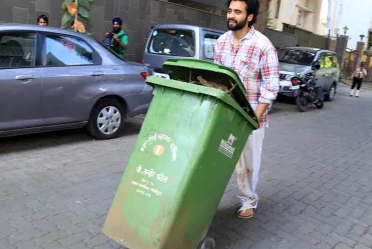 jackky bhagnani shoot for short film at mumbai bandra