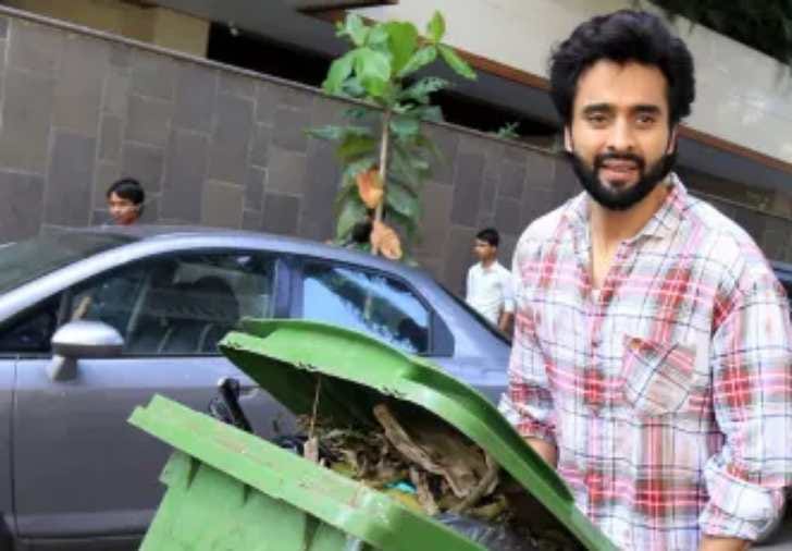 jackky bhagnani shoot for short film at mumbai bandra