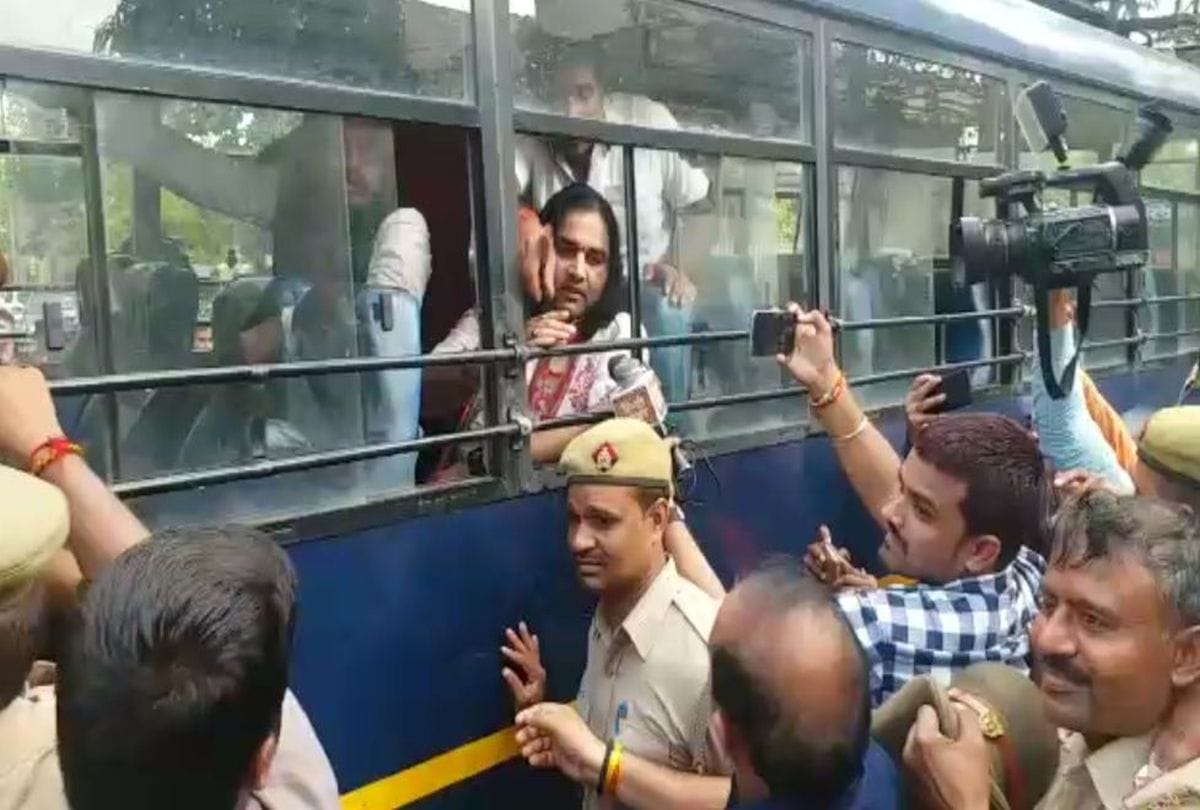 devkinandan thakur arrested police, show picture